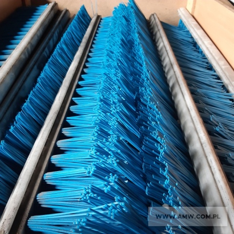 Segmenty szczotek - pakiet zawierający 7 poz. asort. (wg oddzielnego wykazu), w tym m.in.: szczotka talerzowa, szczotka kasetowa, szczotki doczepne itp. 